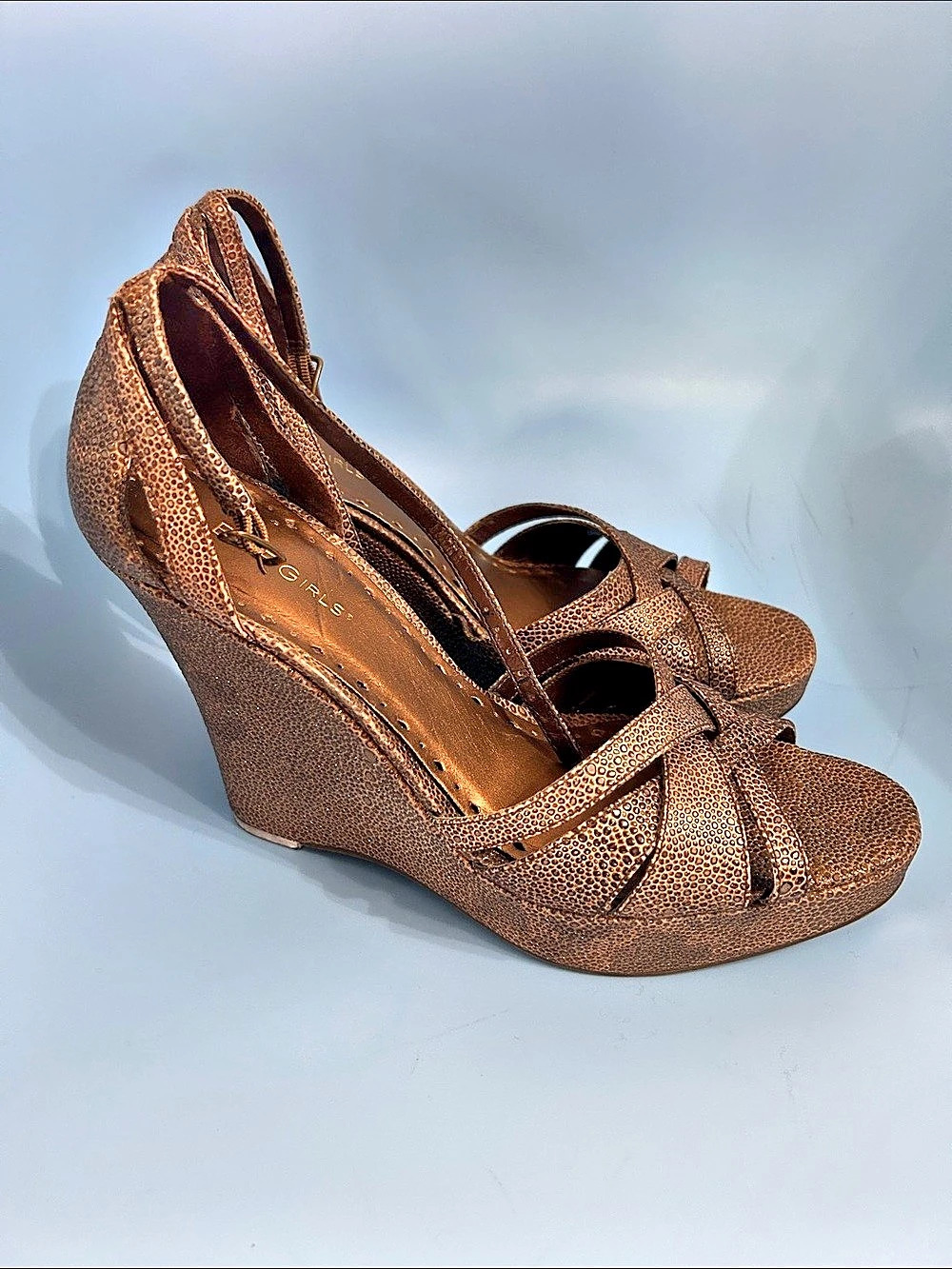 BCBGirls Wedge Sandals Pebble Faux Leather Brown US 11B